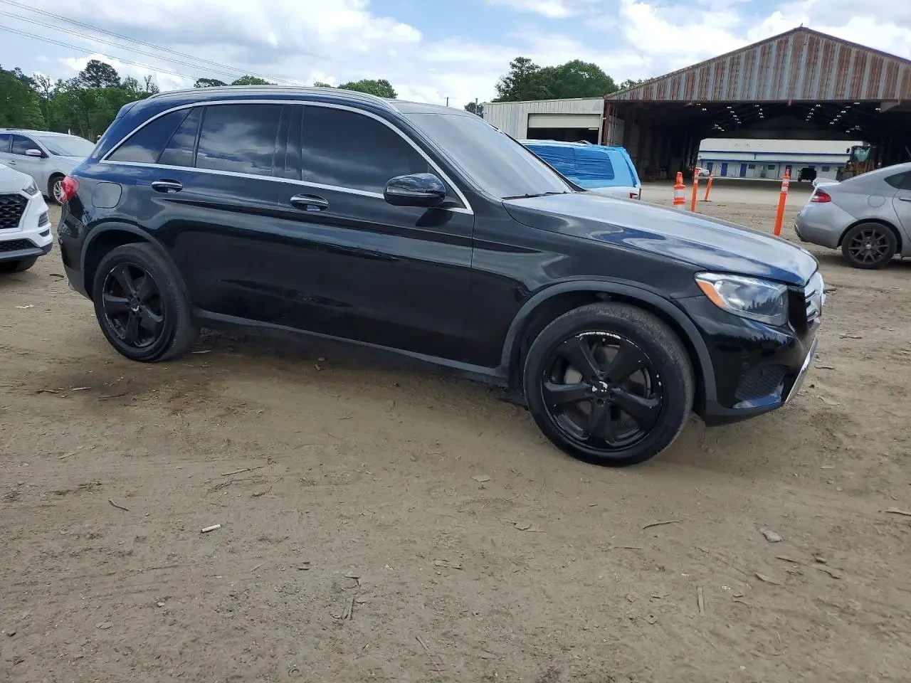 Mercedes-Benz GLC 300, снимка 2 - Автомобили и джипове - 54414695