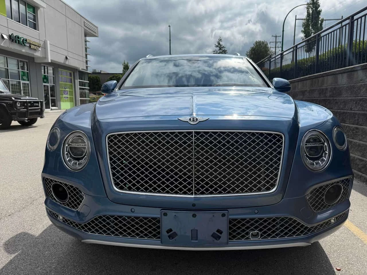 Bentley Bentayga W12| PANO| �����| �����| ���������| 2 �����|  | Mobile.bg � ����������� 5