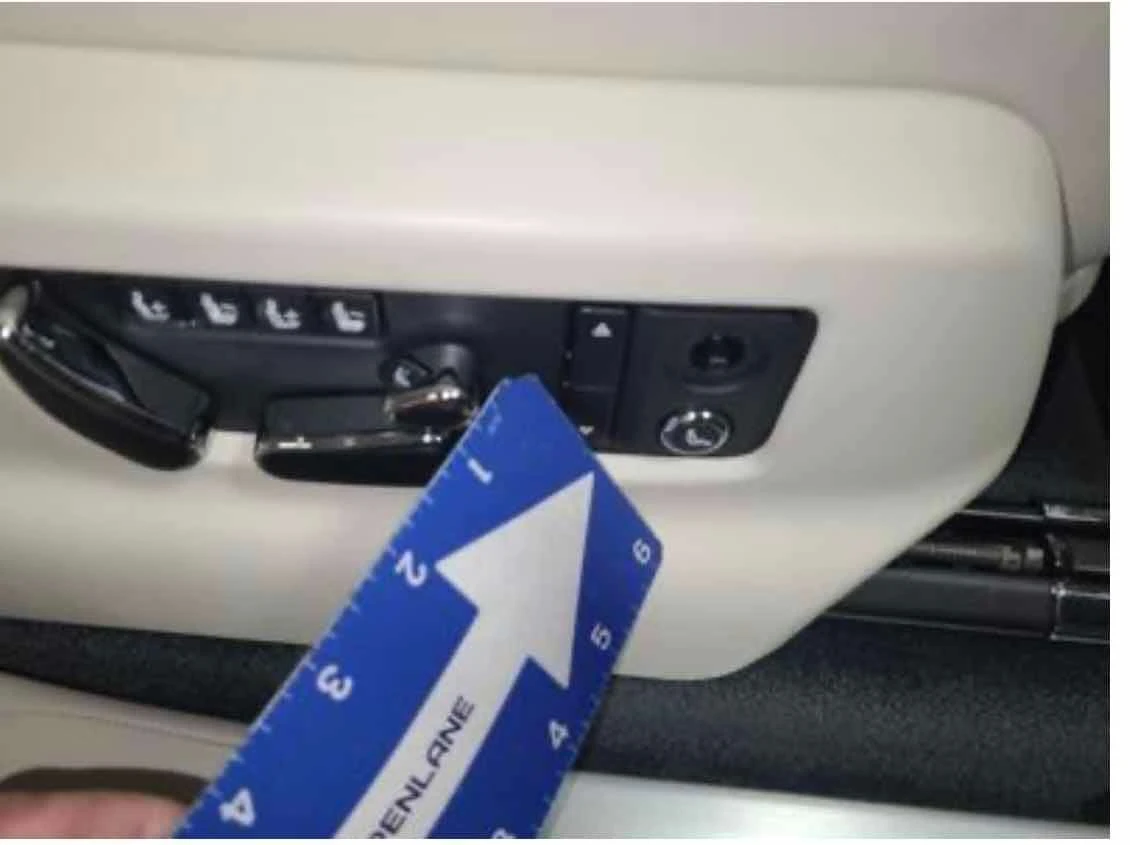 Bentley Bentayga W12| PANO| �����| �����| ���������| 2 �����|  | Mobile.bg � ����������� 15