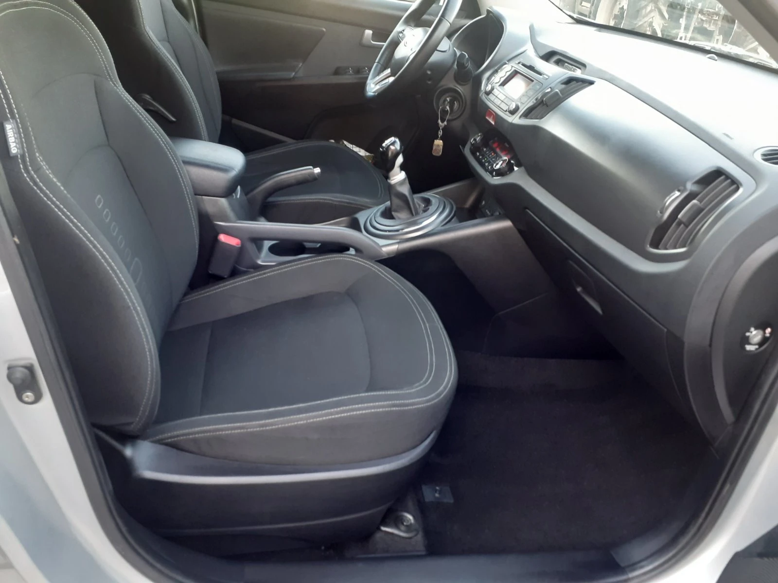 Kia Sportage 1.6I SPORT PREMIUM 6 CK., снимка 10 - Автомобили и джипове - 55953012