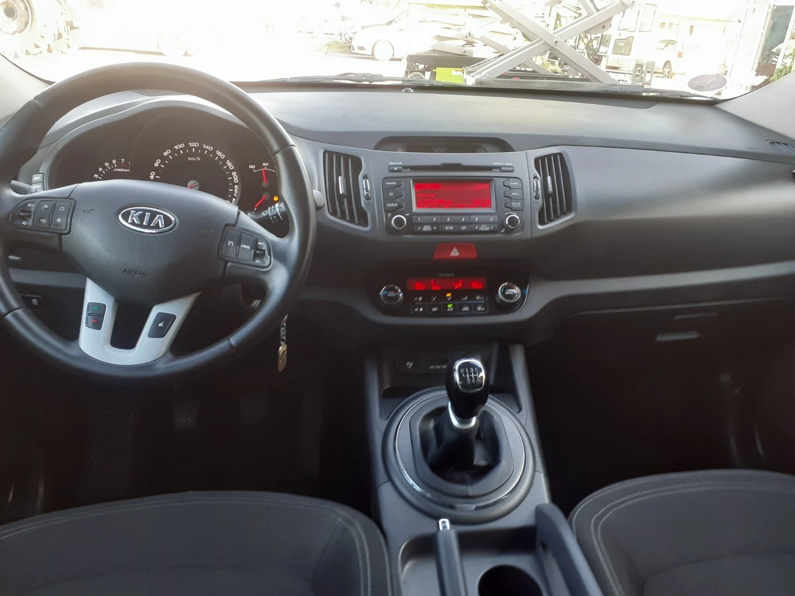 Kia Sportage 1.6I SPORT PREMIUM 6 CK., снимка 7 - Автомобили и джипове - 55953012