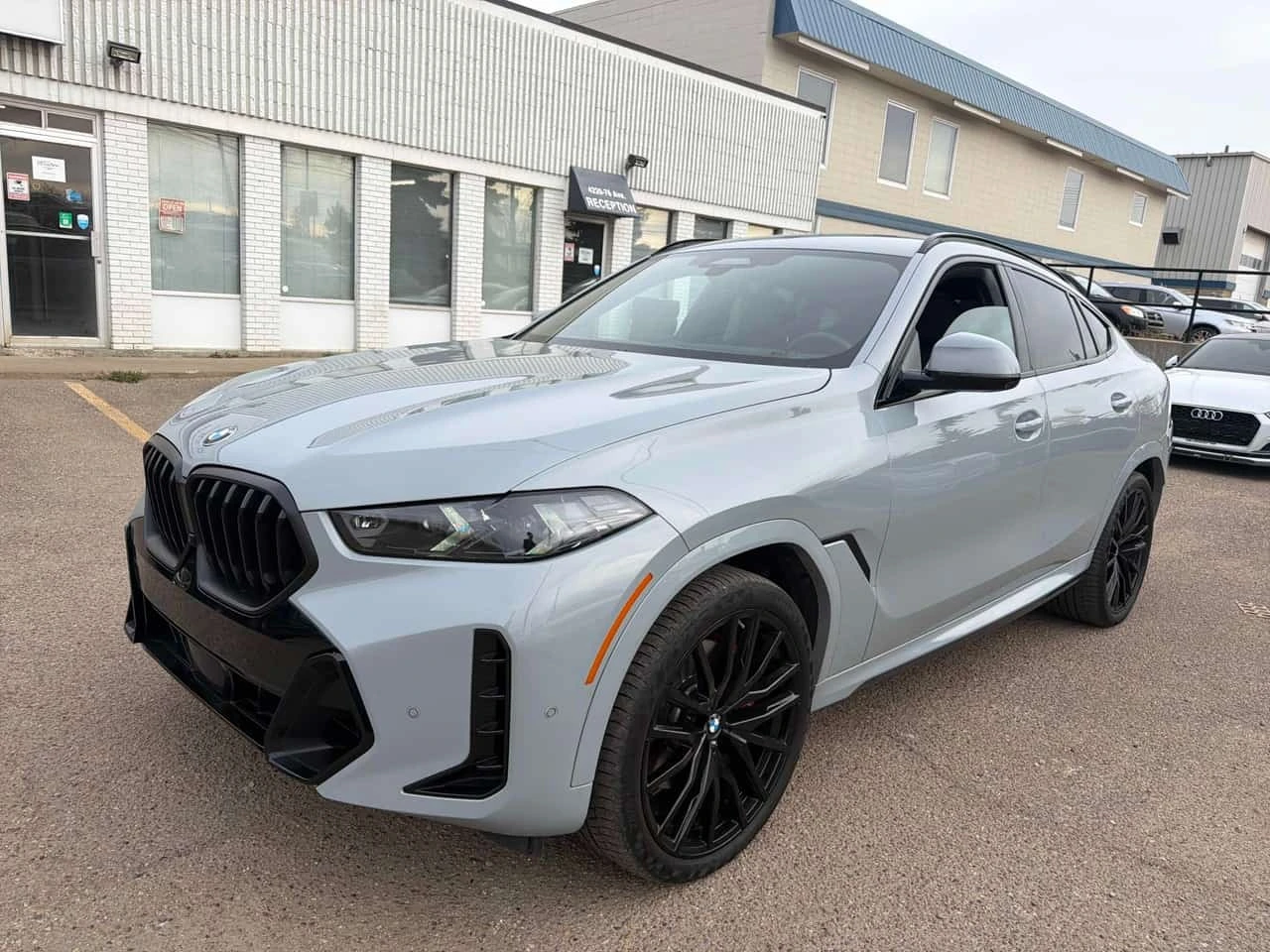 BMW X6 xDrive40i M SPORT/ДИСТРОНИК/ДВА КЛЮЧА/ПАНОРАМА/360