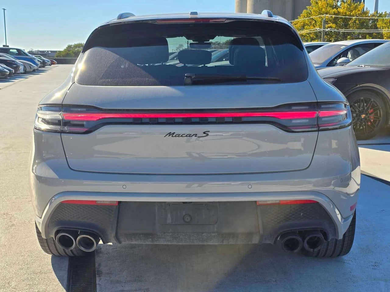 Porsche Macan * S * DISTRONIC* BOSE* ОБДУХВАНЕ* , снимка 4 - Автомобили и джипове - 56700646