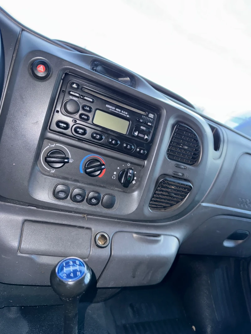 Ford Transit 2.4d 122k.s КЛИМАТИК МАКСИ БАЗА, снимка 10 - Бусове и автобуси - 52390023