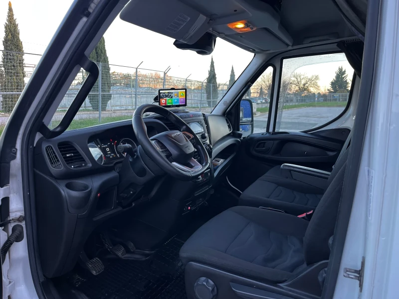 Iveco 35S18 3.0 180кс, снимка 9 - Бусове и автобуси - 52533647