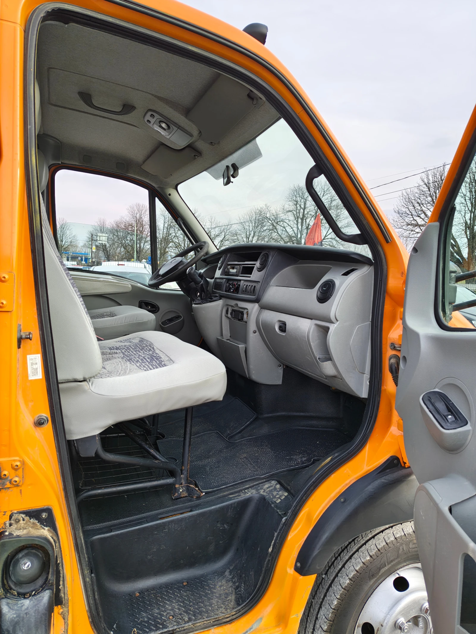 Renault Master 3.0 DCI, снимка 10 - Бусове и автобуси - 53710057