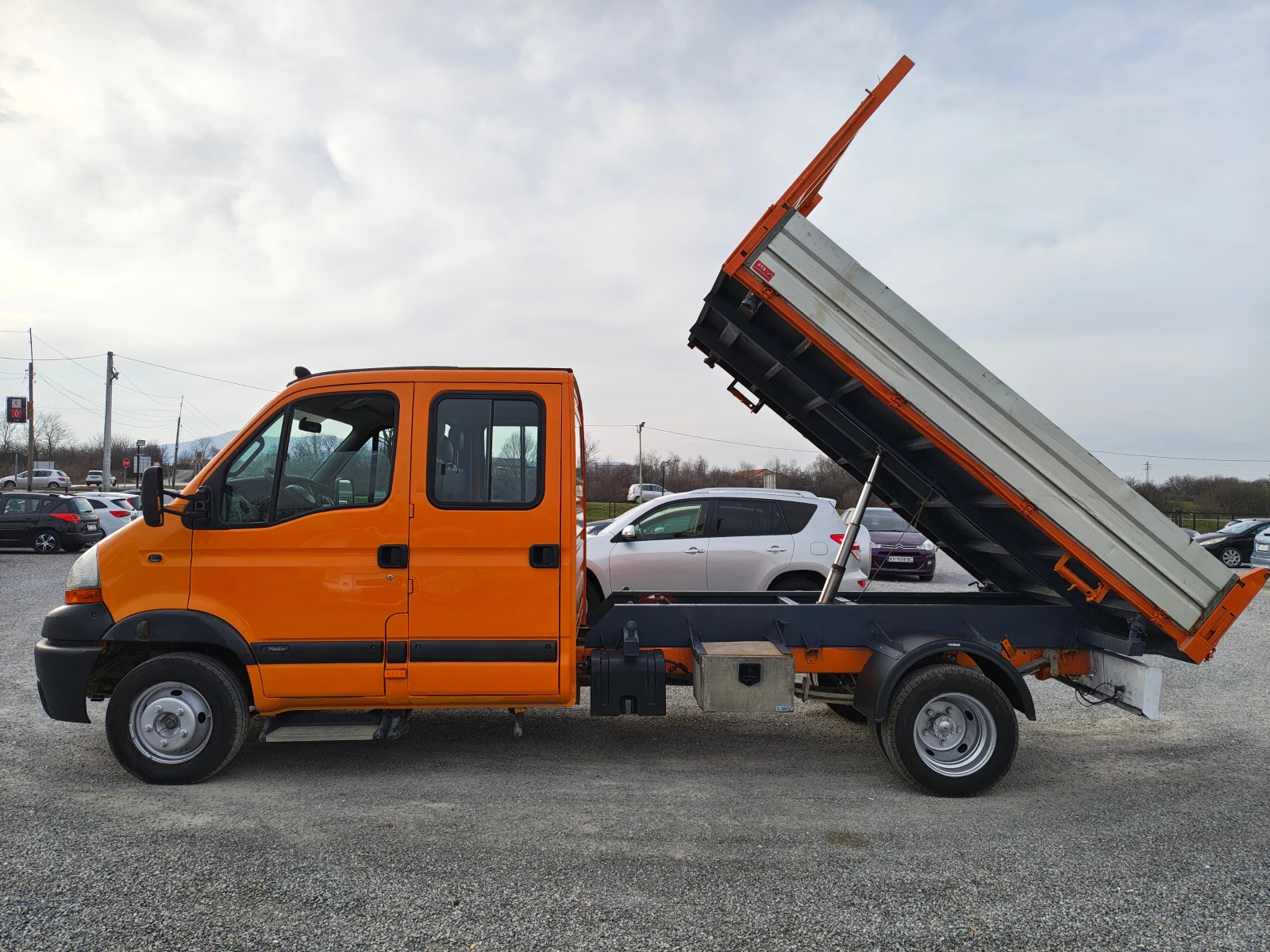 Renault Master 3.0 DCI, снимка 4 - Бусове и автобуси - 53710057