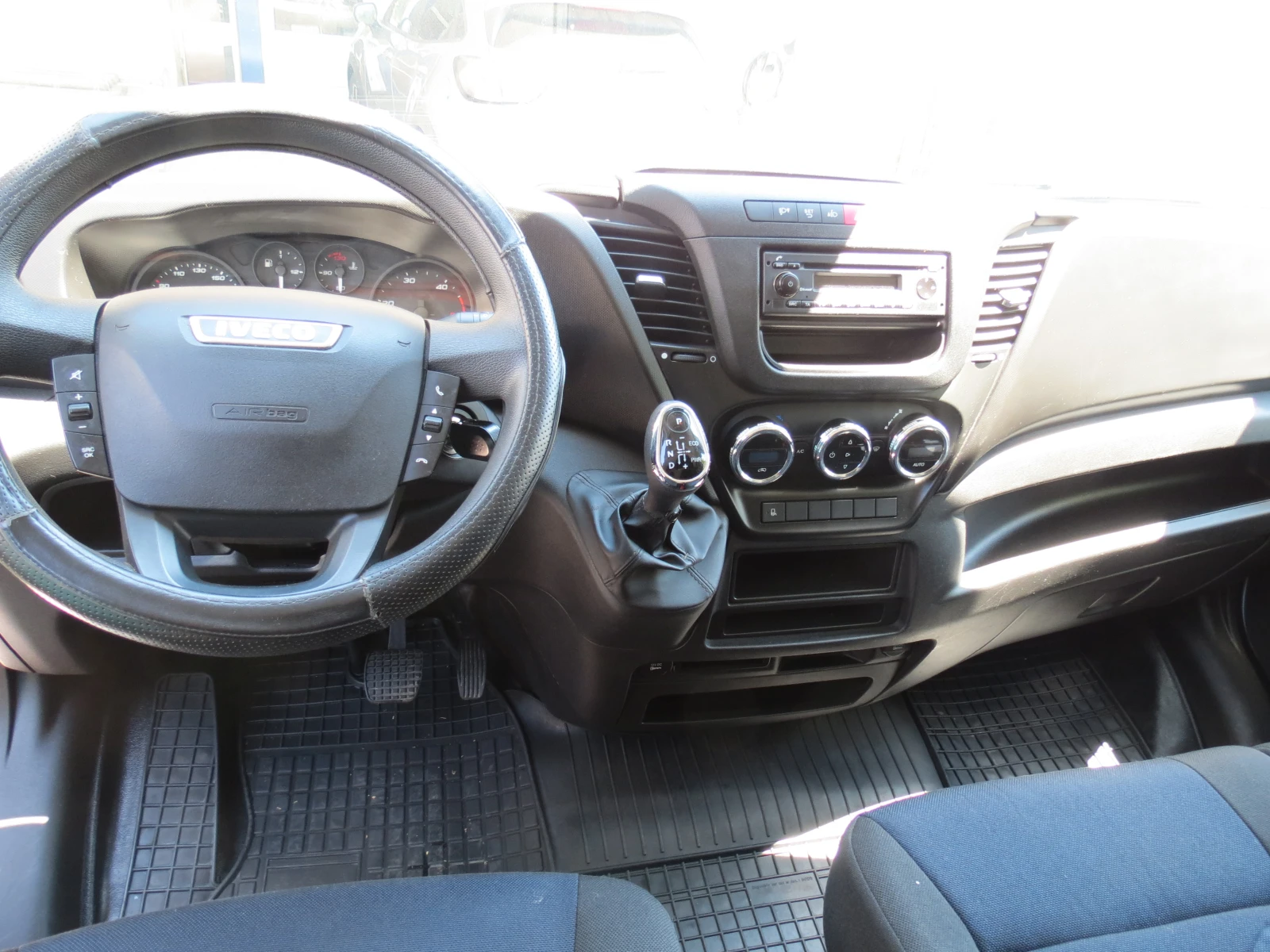 Iveco 35s16 2.3 155 hp, снимка 12 - Бусове и автобуси - 55516318