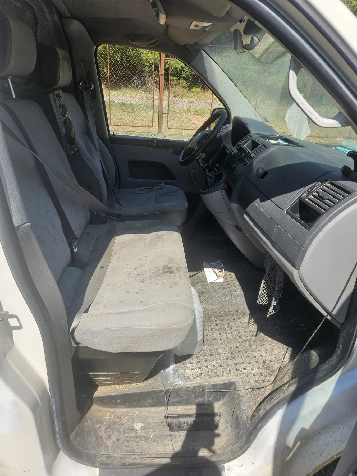VW Transporter, снимка 8 - Бусове и автобуси - 56573939