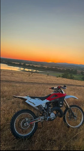 ������ Husqvarna WR