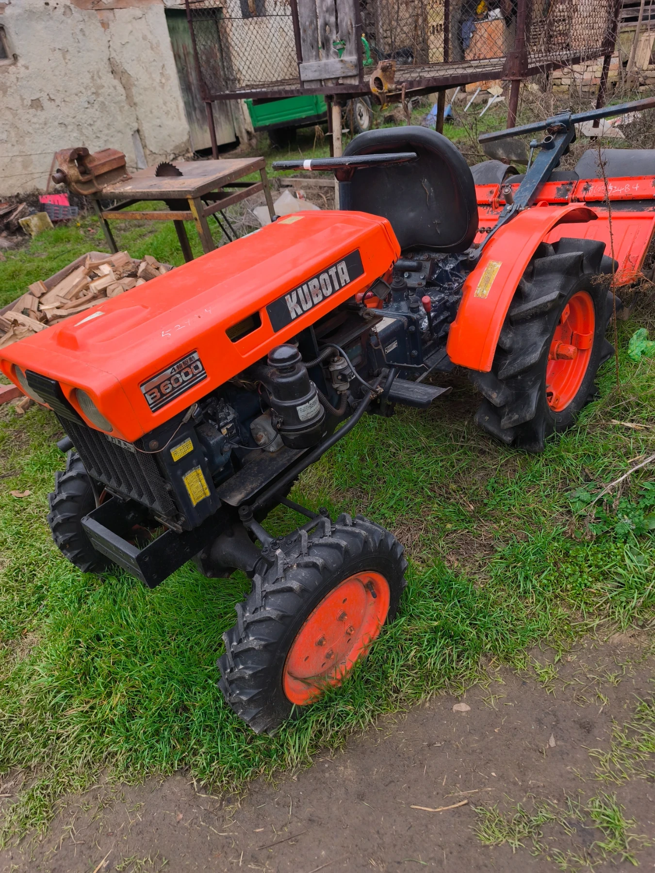 Трактор Kubota B6000 - изображение 2