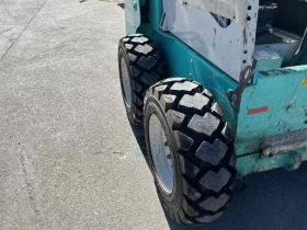 Мини челни товарачи GEHL Mustang 2044, снимка 5