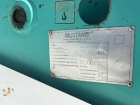 Мини челни товарачи GEHL Mustang 2044, снимка 6