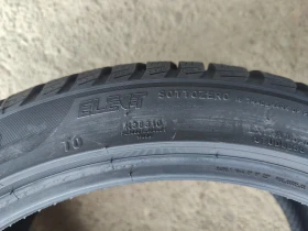 Гуми Зимни 235/40R19, снимка 13