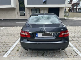 Mercedes-Benz E 220, снимка 5