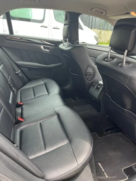 Mercedes-Benz E 220, снимка 12
