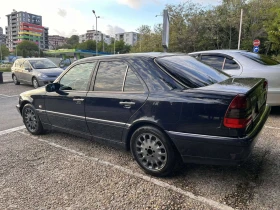 Mercedes-Benz C 200, снимка 4
