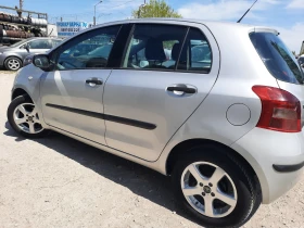 Обява за продажба на Toyota Yaris 1.3i 4 гърла КАТО НОВ ~6 999 лв. - изображение 4