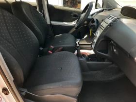 Обява за продажба на Toyota Yaris 1.3i 4 гърла КАТО НОВ ~6 999 лв. - изображение 8