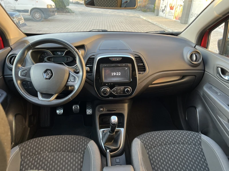 Renault Scenic, снимка 12 - Автомобили и джипове - 47998981