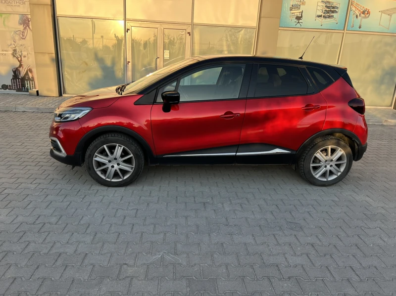 Renault Scenic, снимка 4 - Автомобили и джипове - 47998981