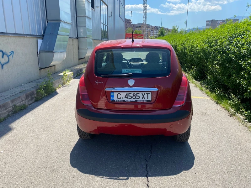 Lancia Ypsilon, снимка 4 - Автомобили и джипове - 52425555