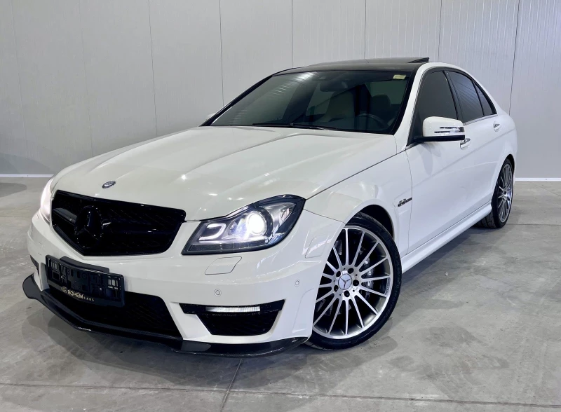 Mercedes-Benz C 63 AMG Carbon Package