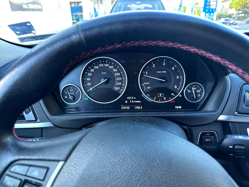 BMW 320 D X DRIVE, снимка 5 - Автомобили и джипове - 52219005