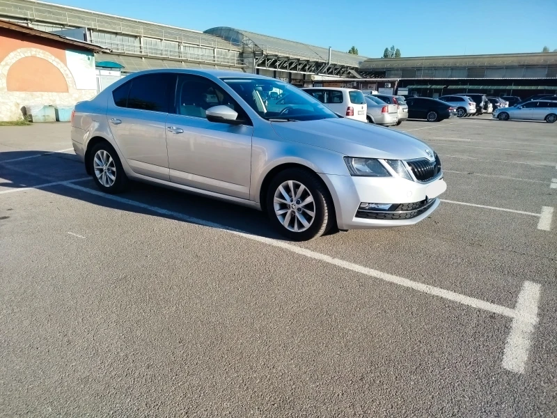 Skoda Octavia 1.6 TDI, снимка 4 - Автомобили и джипове - 51891828