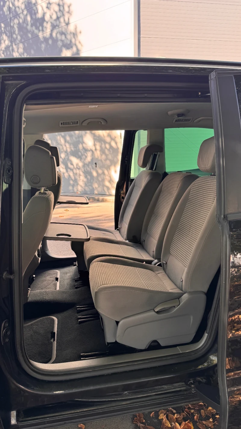 Seat Alhambra 2.0 TDi, снимка 8 - Автомобили и джипове - 52176337