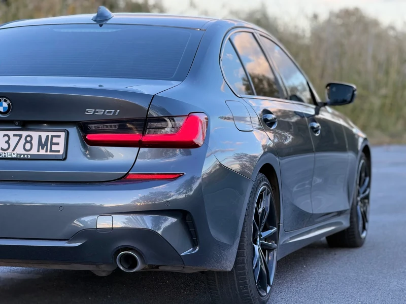 BMW 330 I X-DRIVE, снимка 8 - Автомобили и джипове - 52673275