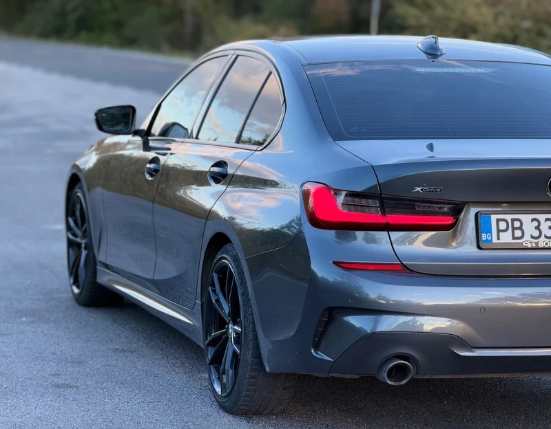 BMW 330 I X-DRIVE, снимка 6 - Автомобили и джипове - 52673275