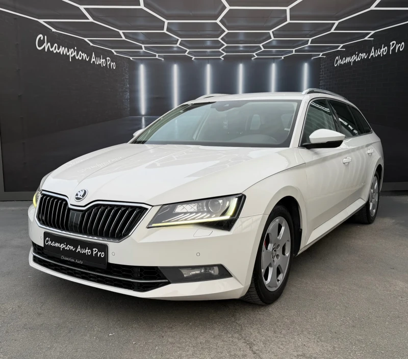 Skoda Superb 2.0 TSI, снимка 1 - Автомобили и джипове - 53093788