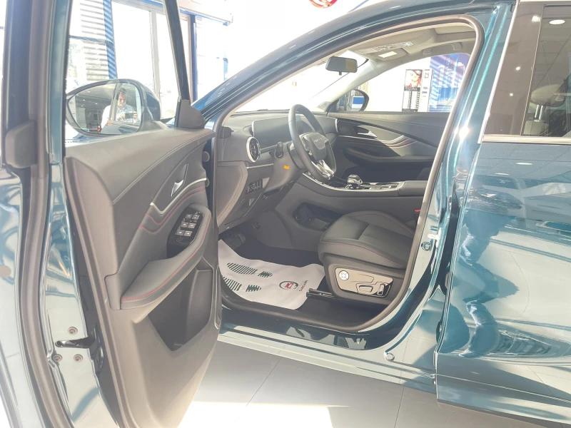 DONGFENG T5-EVO 1.5 T, снимка 8 - Автомобили и джипове - 53190960