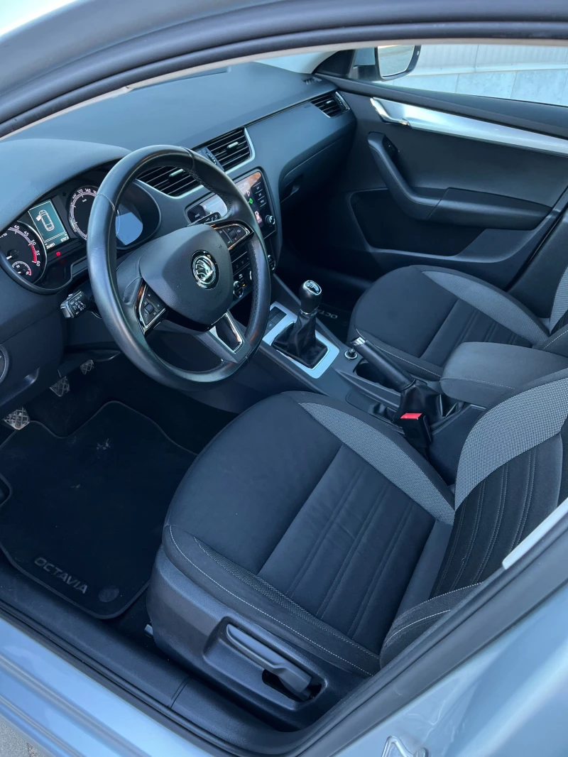 Skoda Octavia Дизел, 2019г. Реални Киломтри , Пълна сервизна ист, снимка 7 - Автомобили и джипове - 53342263