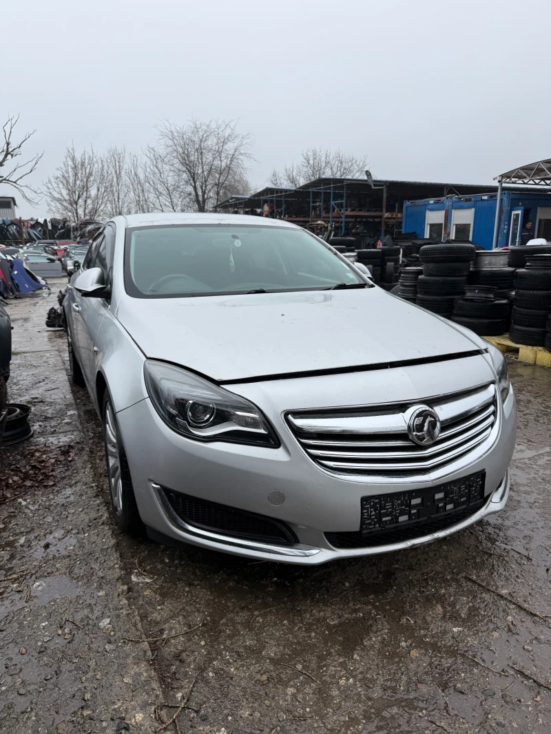 Opel Insignia A 2.0 CDTi, снимка 2 - Автомобили и джипове - 53382483