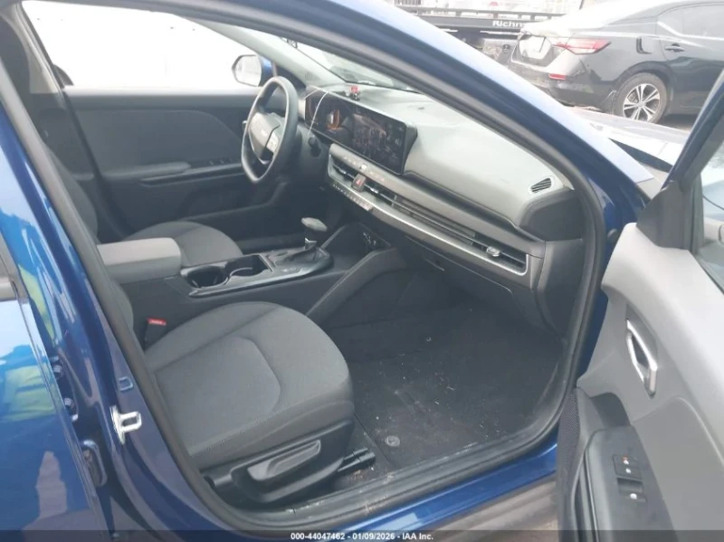 Kia K4 LXS | ЦЕНА ДО БЪЛГАРИЯ | , снимка 5 - Автомобили и джипове - 53532813