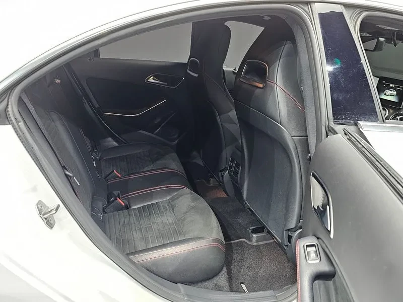 Mercedes-Benz CLA 2.5 | Mobile.bg � ����������� 15