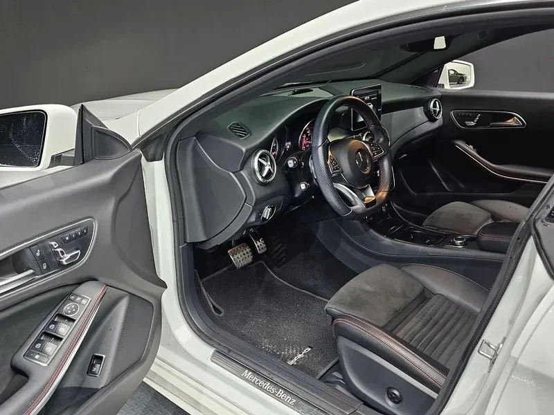 Mercedes-Benz CLA 2.5 | Mobile.bg � ����������� 10