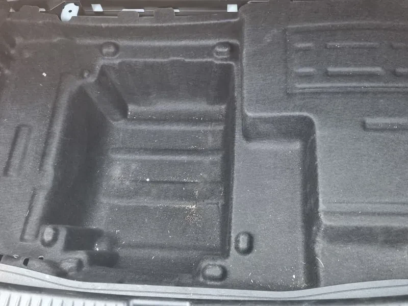 Mercedes-Benz C 200 D, снимка 9 - Автомобили и джипове - 55007167