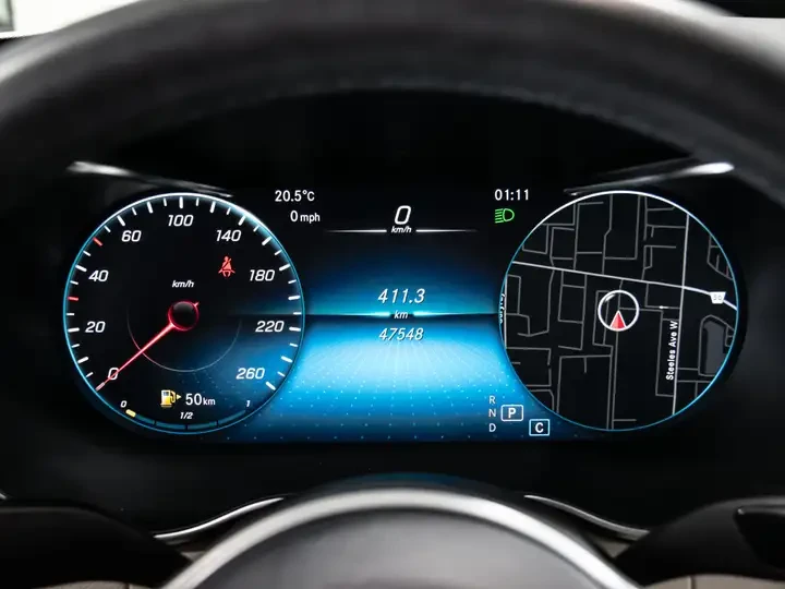 Mercedes-Benz C 300 4MATIC/Clean Carfax/AMG Pkg/Burmester/360CAM, снимка 10 - Автомобили и джипове - 55081544