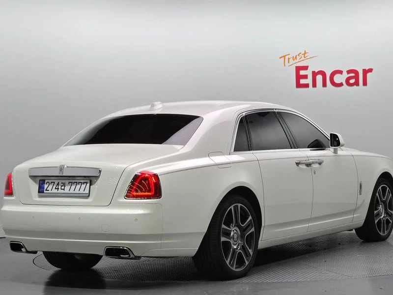Rolls-Royce Ghost КРАЙНА ЦЕНА: 127422 EUR !!!РЕАЛНА КРАЙНА ЦЕНА!!!, снимка 2 - Автомобили и джипове - 55969367