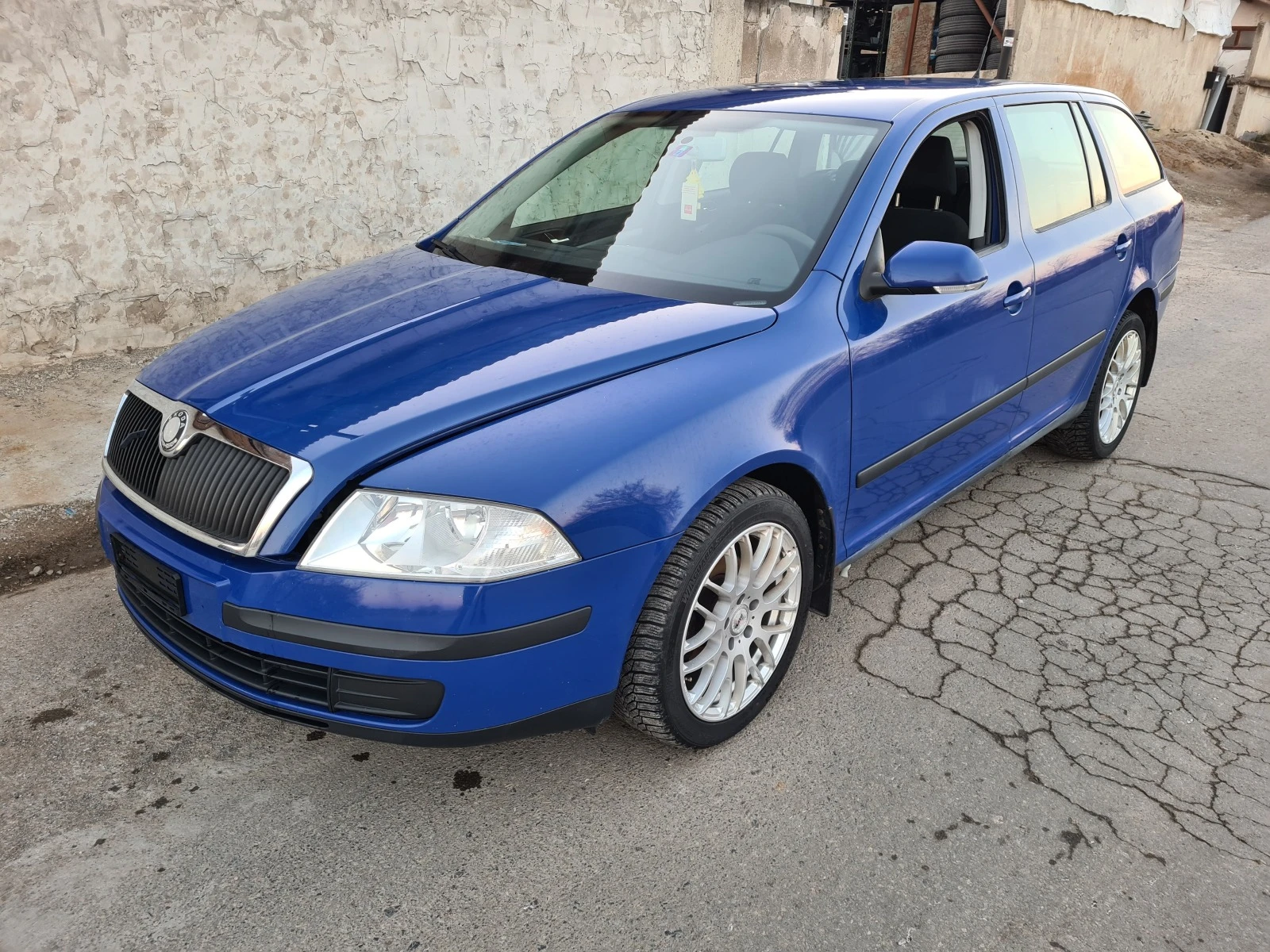 Skoda Octavia 1.9TDI 4X4 BLS - изображение 2