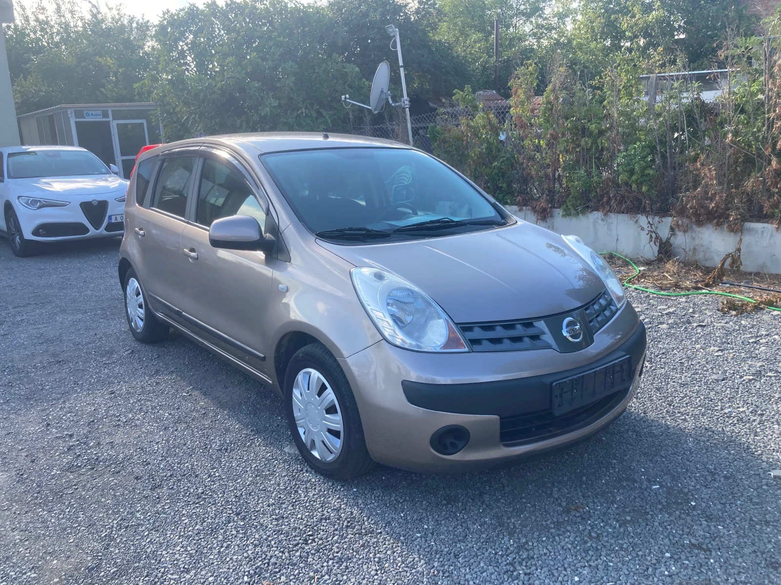 Nissan Note  - изображение 2