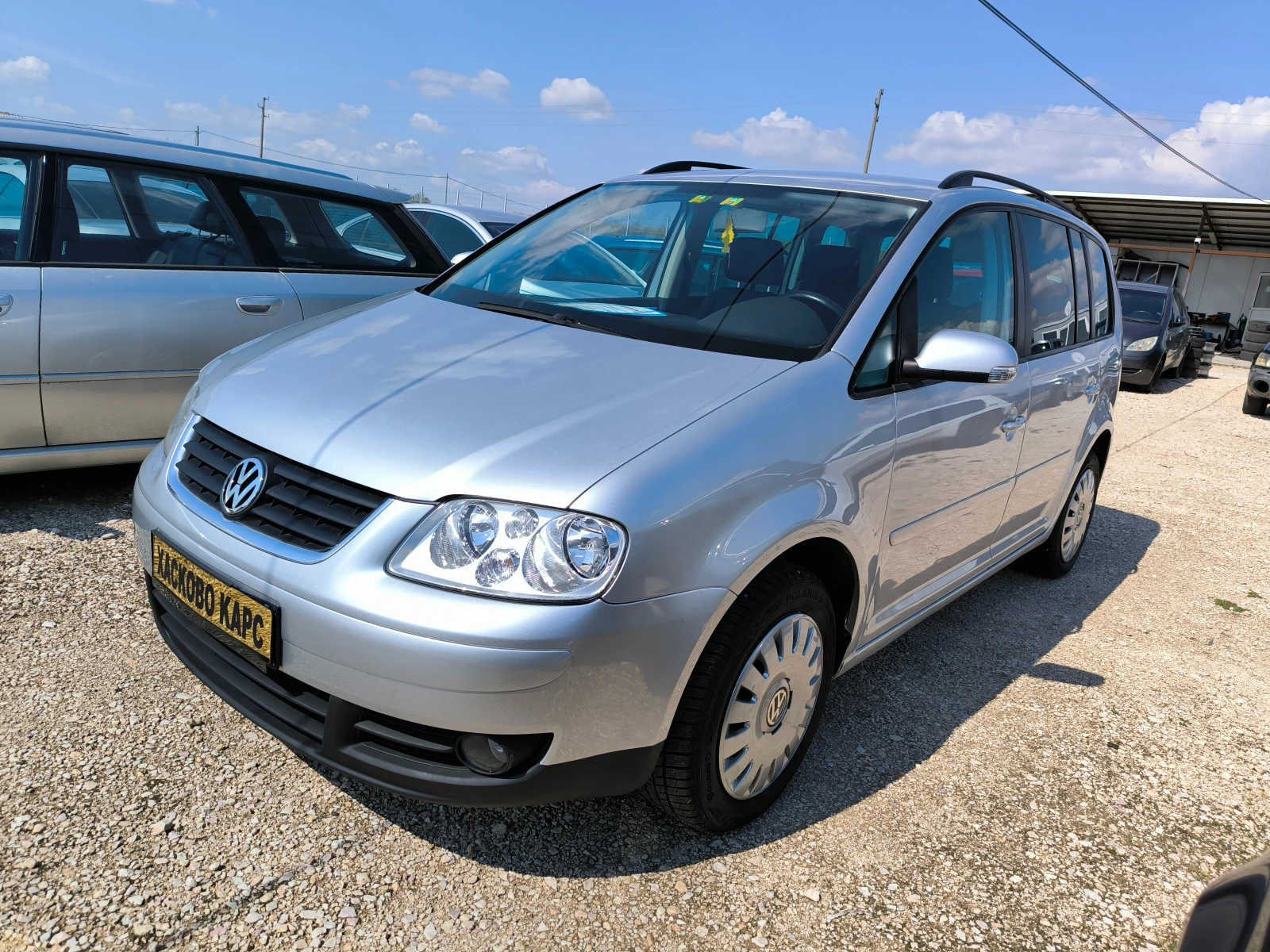 VW Touran 2.0TD - изображение 3