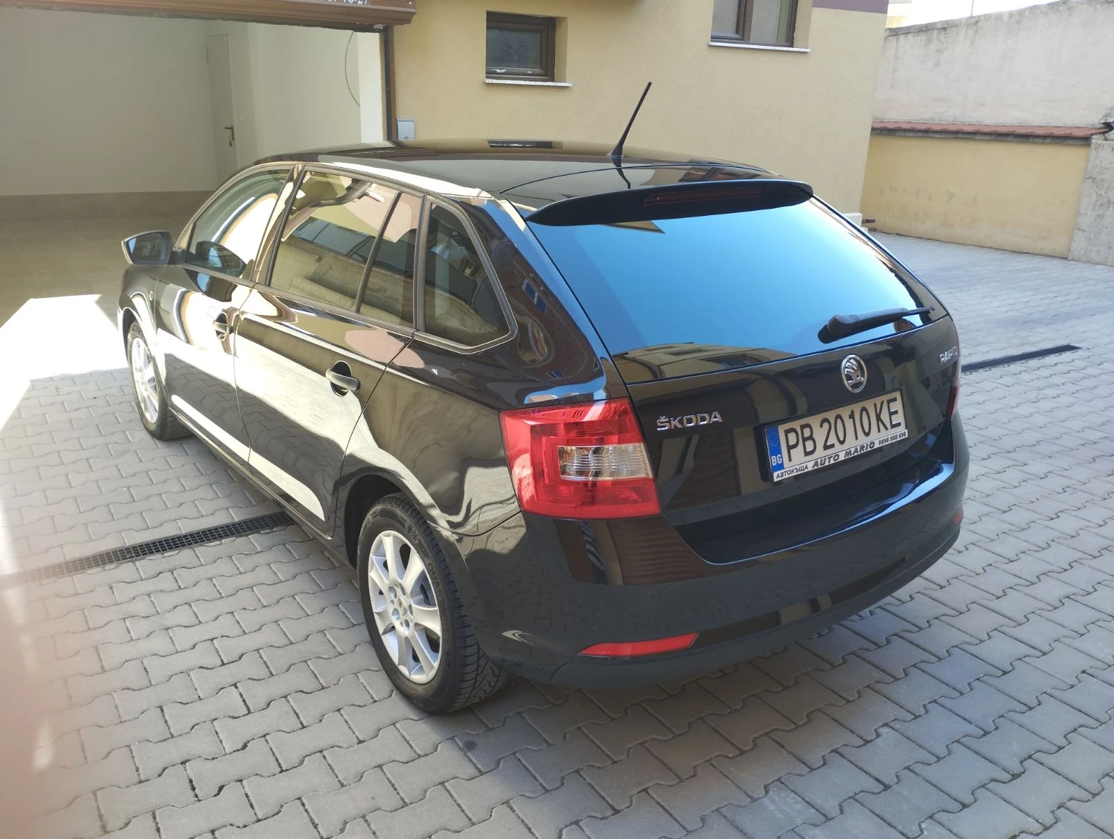 Skoda Rapid 1.2 TSI - изображение 3