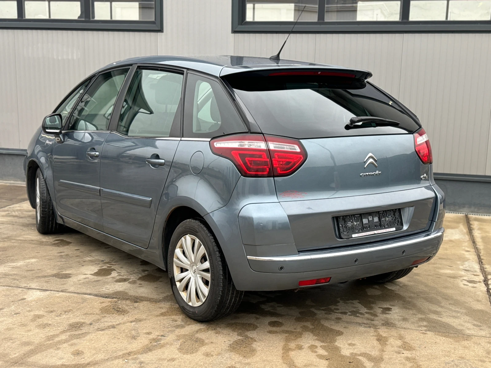 Citroen C4 Picasso 1.6 HDI - изображение 5