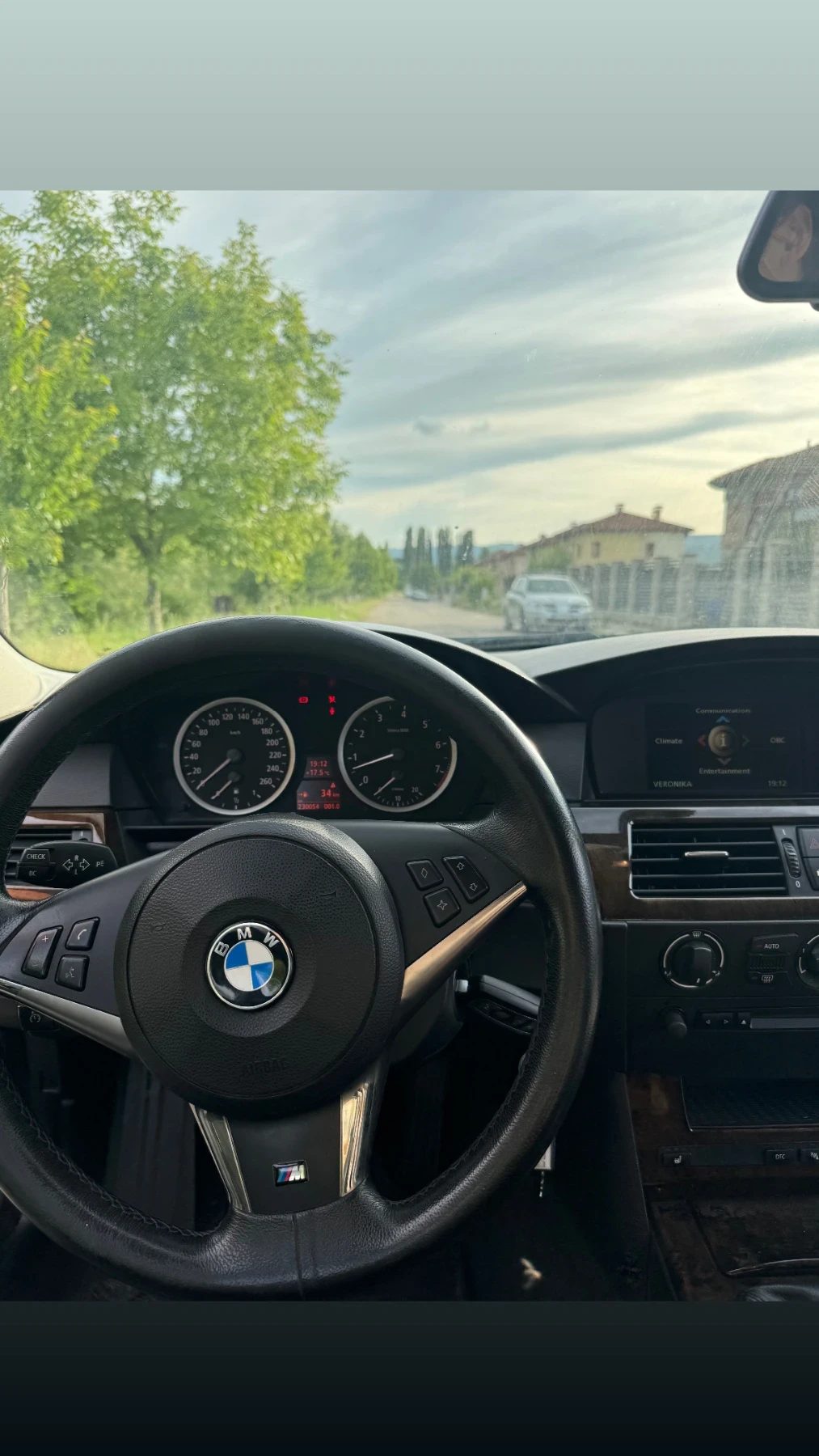 BMW 530  - изображение 6