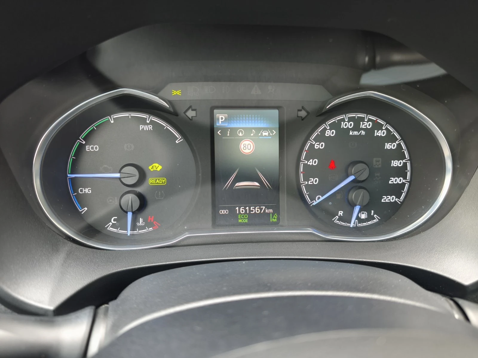 Toyota Yaris 1.5 HYBRID STYLE - изображение 8
