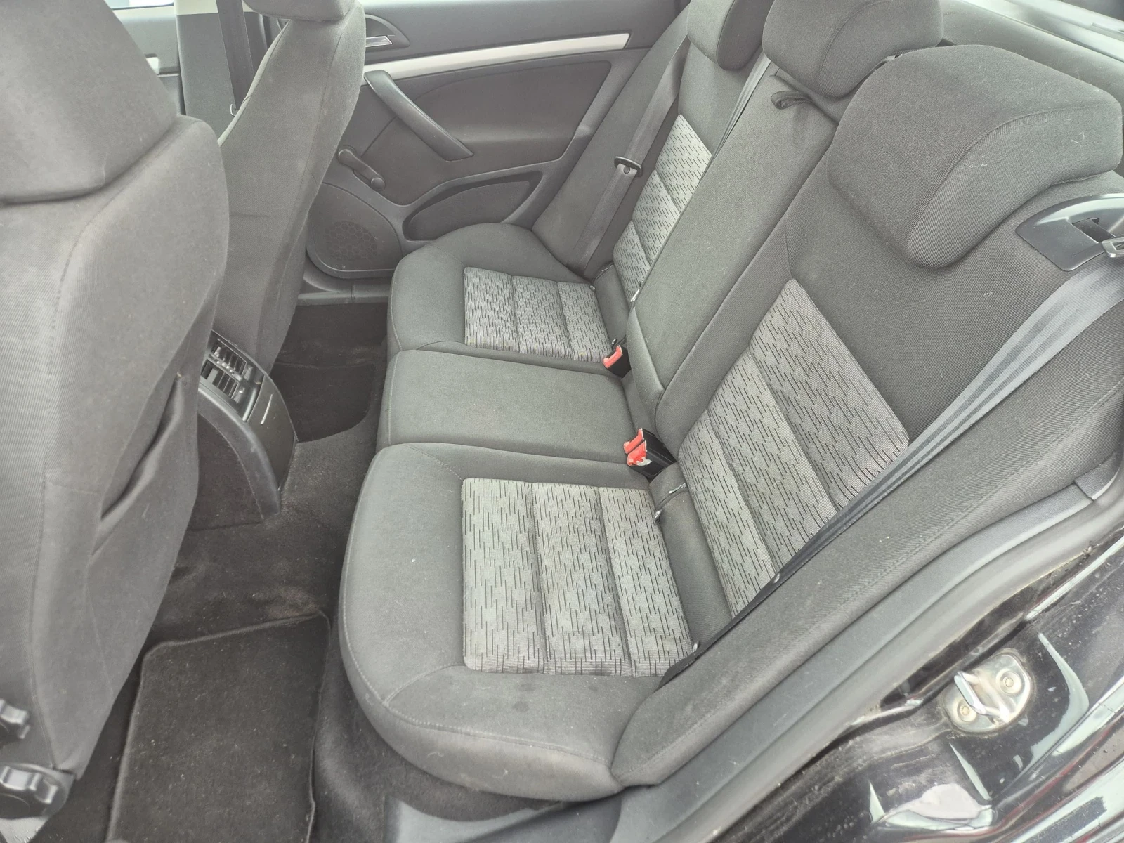 Skoda Octavia 1.2FSI NAVI, снимка 10 - Автомобили и джипове - 51835536